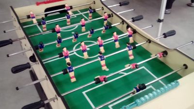 who-let-the-dads-out-bar-football-2016